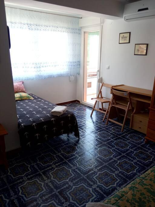 Apartamento Grande, La Mar Esta 5 Minutos Andando Дения Екстериор снимка